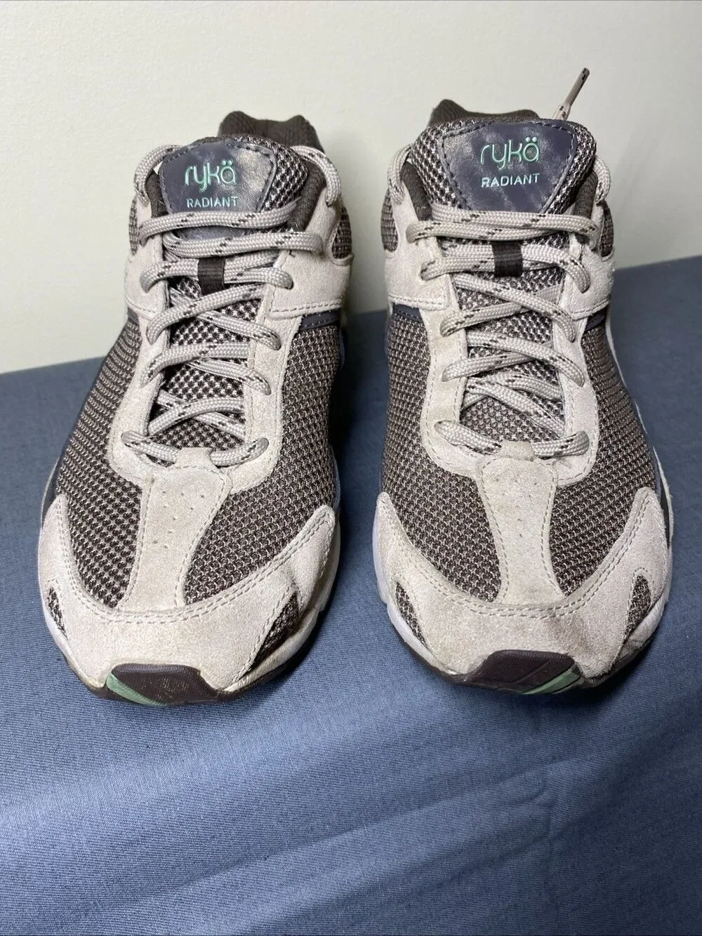 Ryka Womens Radiant Sneakers 9‎ Walking Athletic Tan Comfort Nitragel Sole